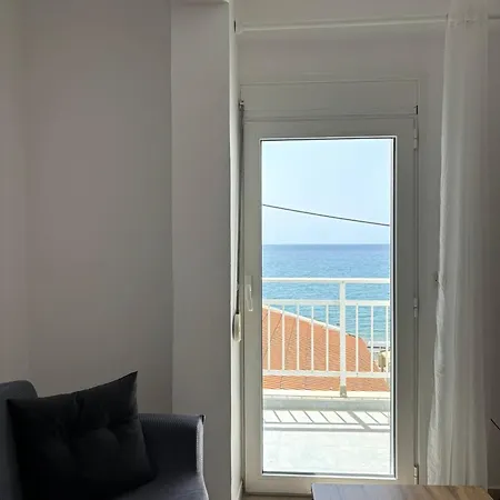 Holiday home Nikos Apartment, With Seaview