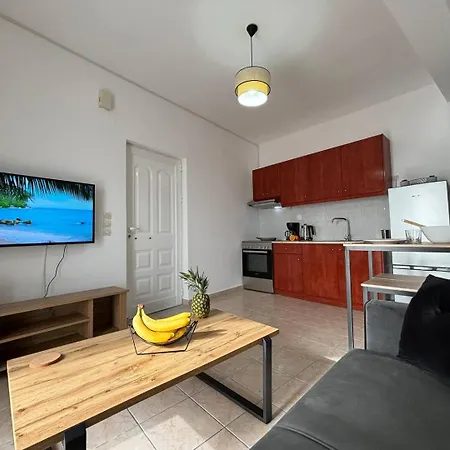 Holiday home Nikos Apartment, With Seaview Kalamaki (Heraklion)
